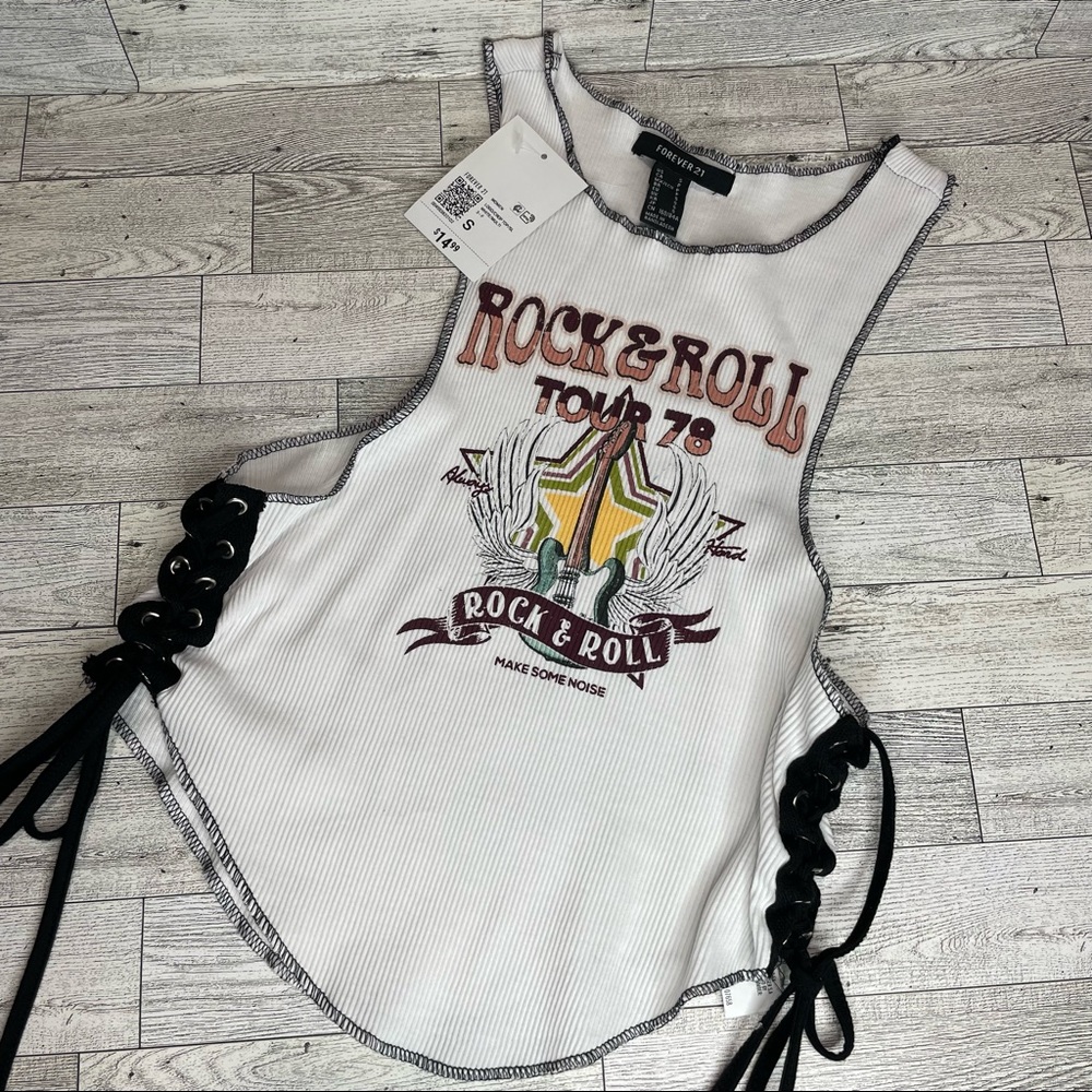 Forever21 Women’s Shirt